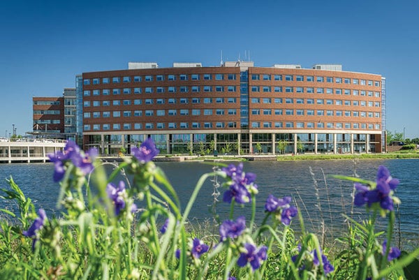 Hospitals reduce their carbon footprints with sustainable solutions