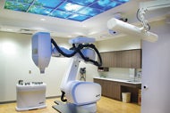 Builder meets challenges posed by new cancer institute