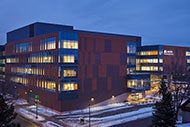 Ambulatory center borrows design ideas from retail, airline industries