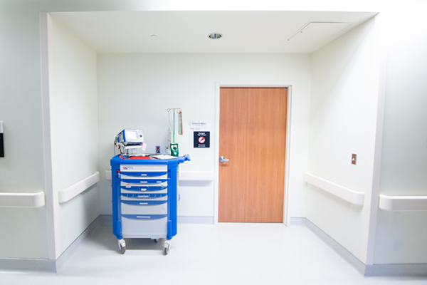 Alcove in hospital corridor